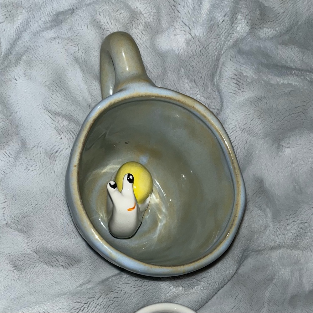 (FREE w bundle) UO Peekaboo Snail Ceramic Mug